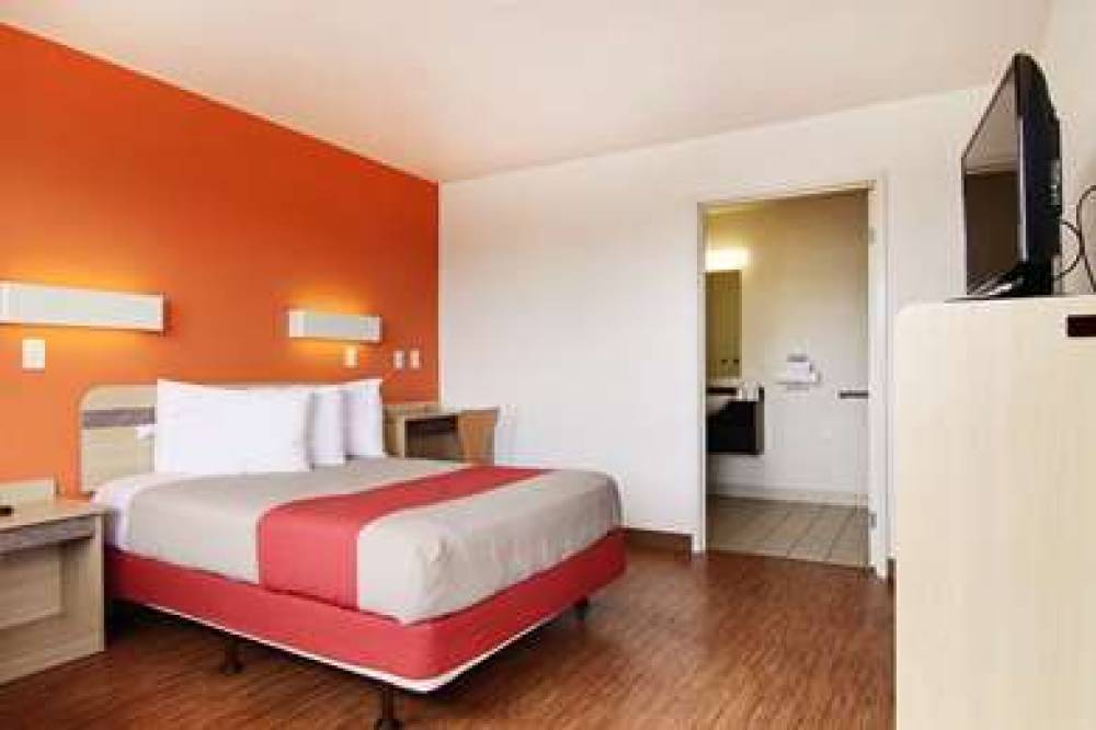 MOTEL 6 FT STOCKTON 6