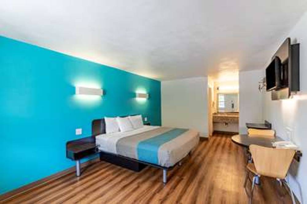 MOTEL 6 GEORGETOWN, TX 10
