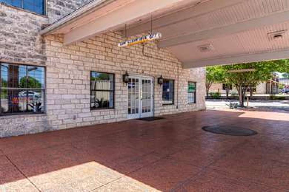 MOTEL 6 GEORGETOWN, TX 4