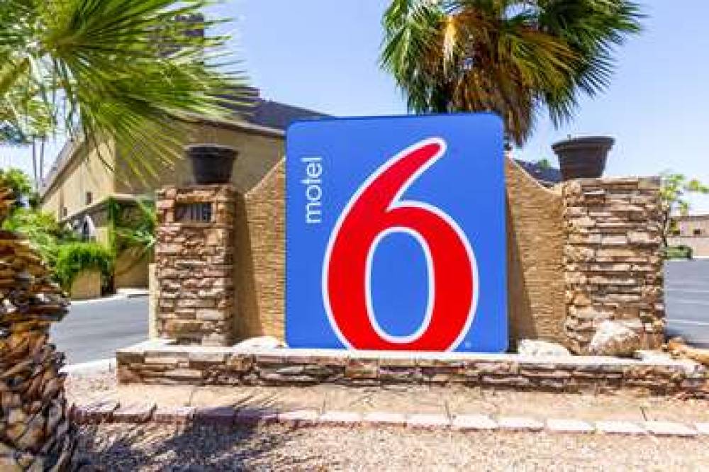 Motel 6 Glendale Az