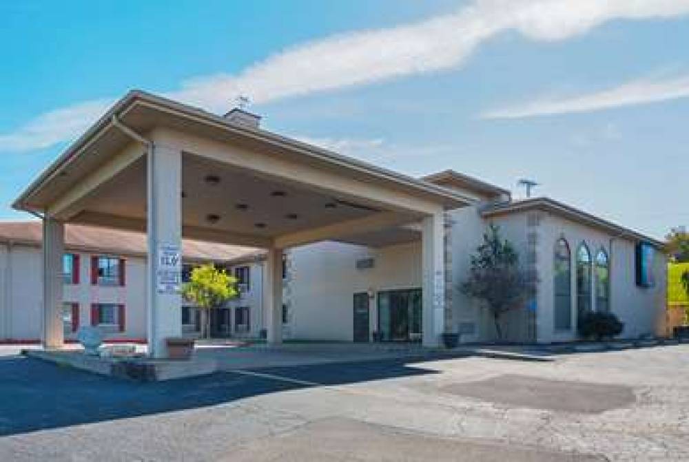 Motel 6 Hannibal MO 1