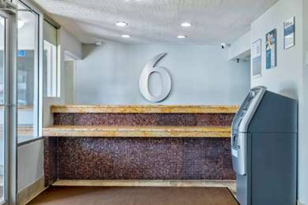 MOTEL 6 HARRISBURG PA 9