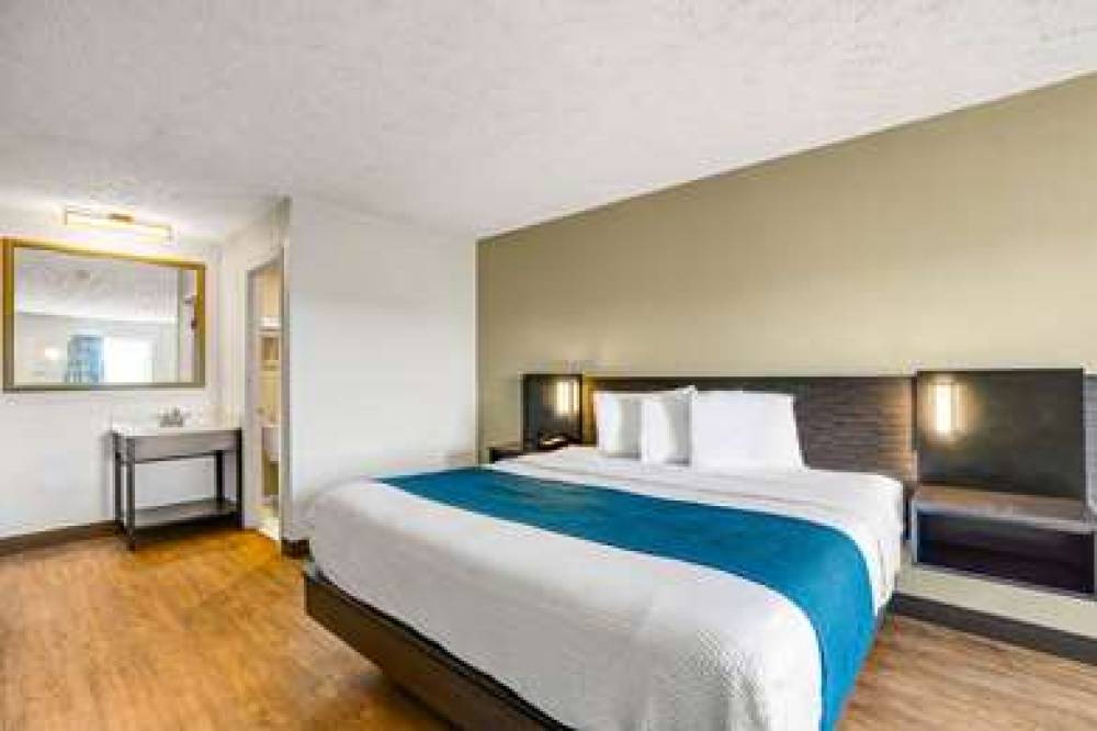 MOTEL 6 HILLSVILLE VA 4