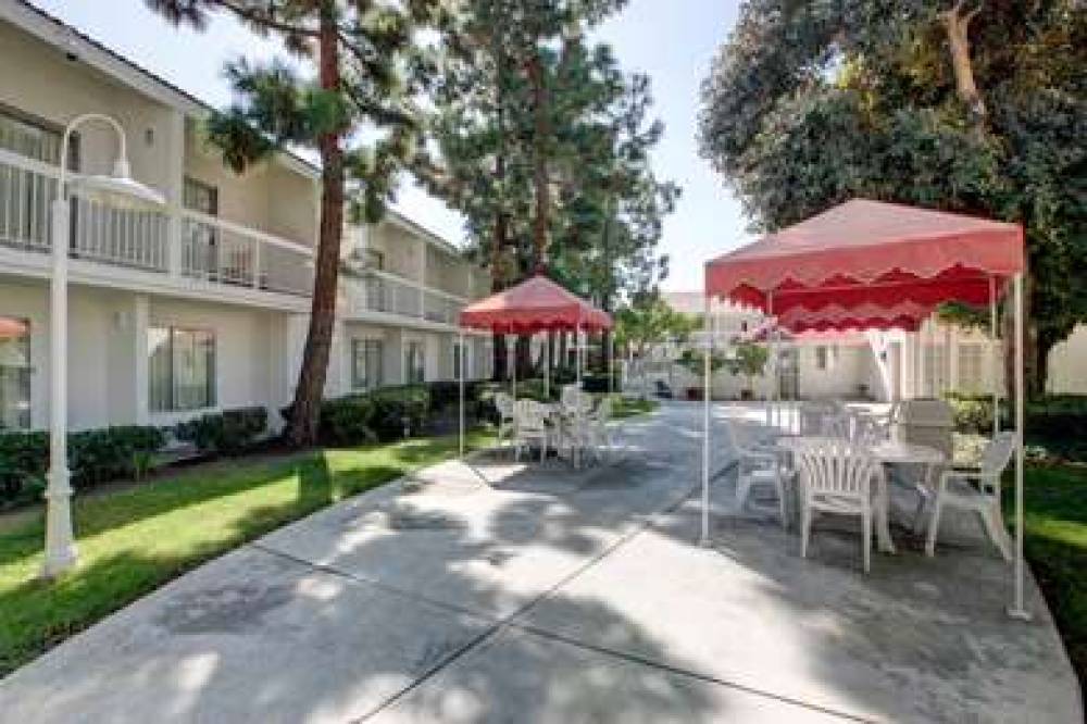 Motel 6 Irvine Orange Co Airport 2