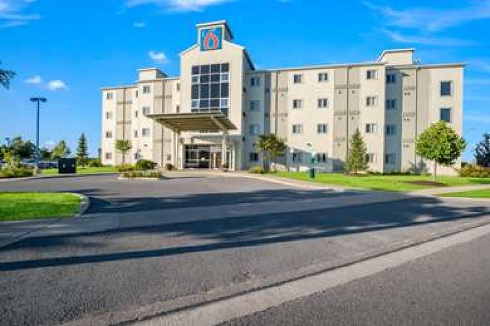 Motel 6 Kingston On