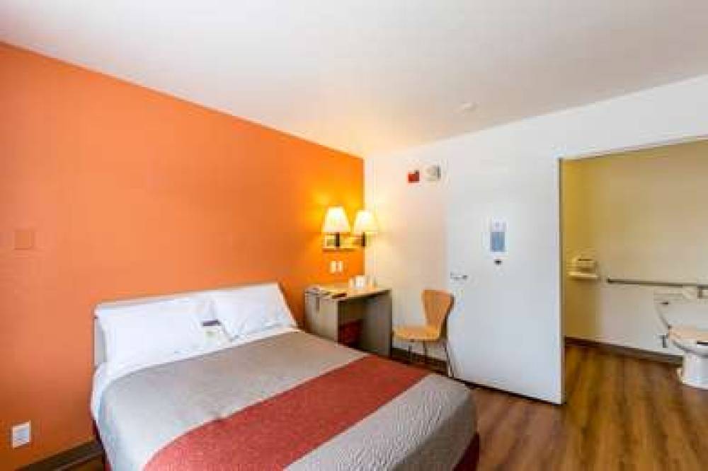 MOTEL 6 KLAMATH FALLS 7