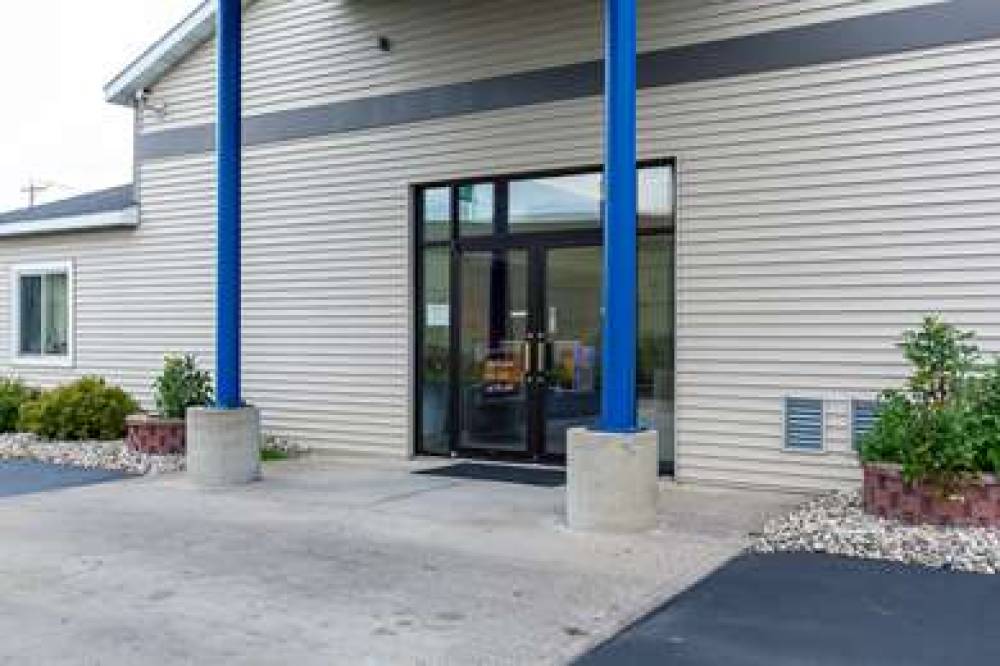 MOTEL 6 LAKE DELTON WI 3