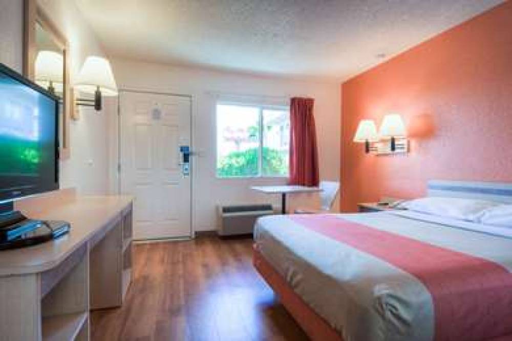 Motel 6 Las Vegas - Boulder Hwy 9