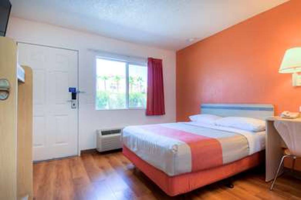 Motel 6 Las Vegas - Boulder Hwy 8