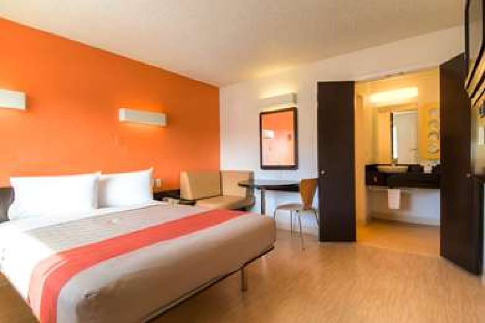 Motel 6 Las Vegas Tropicana 8