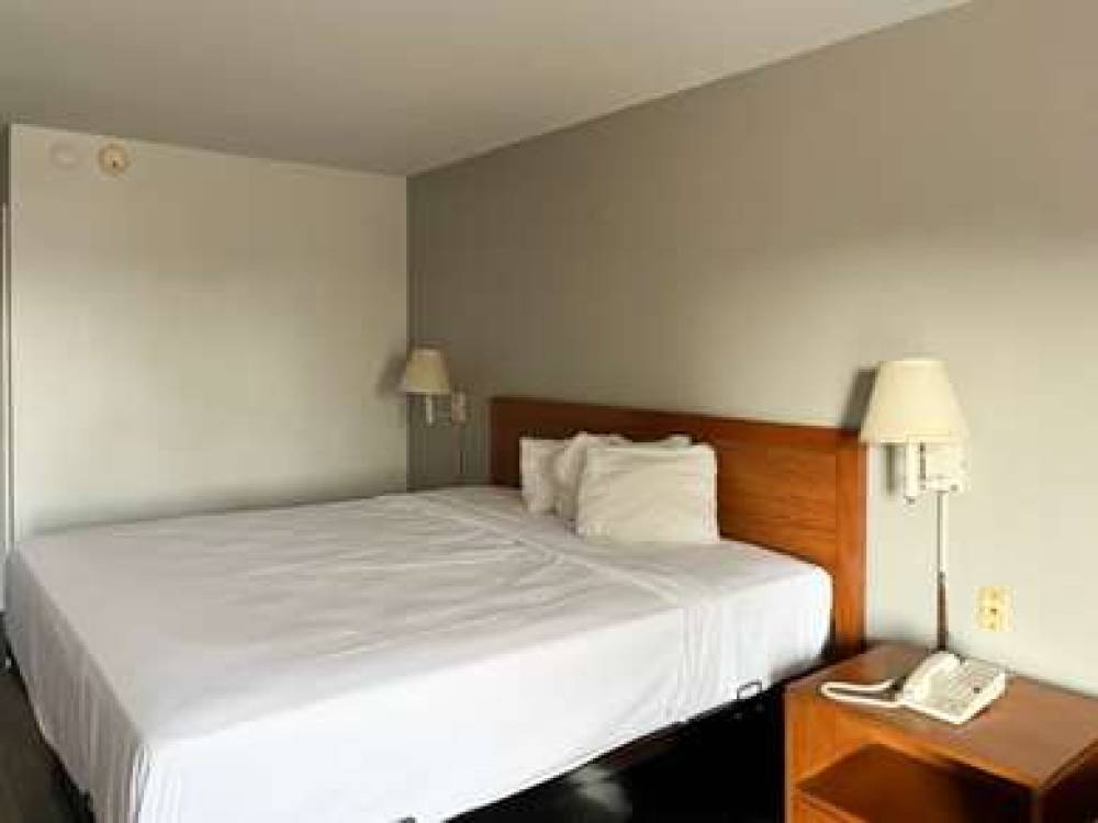 MOTEL 6 - LAUREL, MS 3