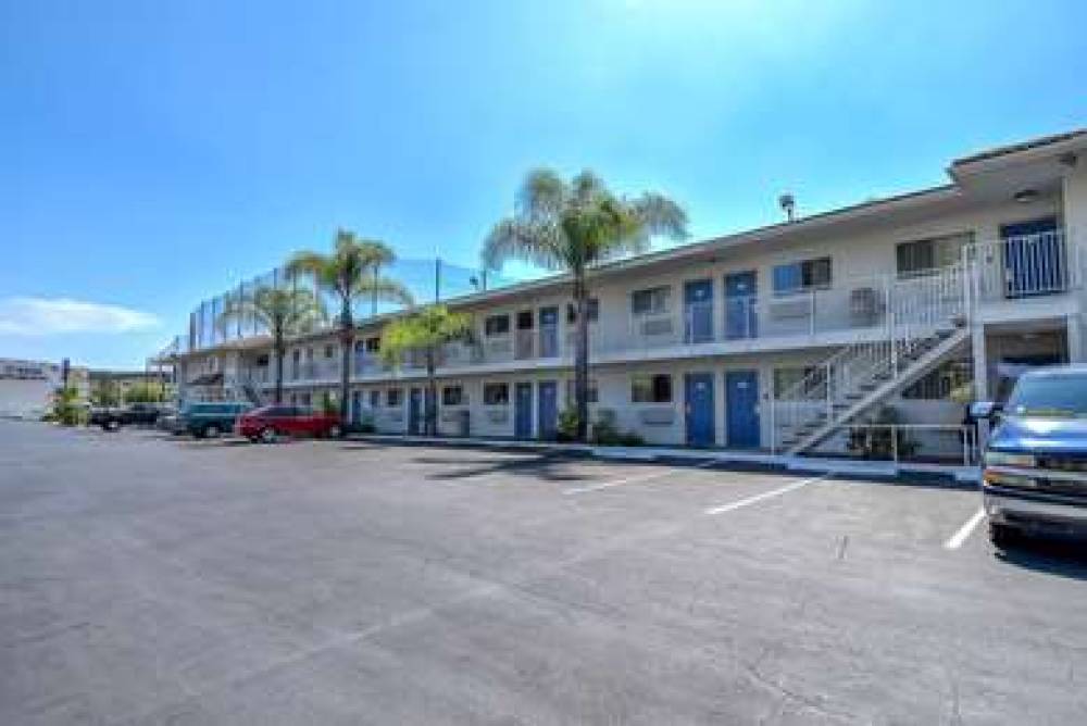 Motel 6 Los Angeles-Rowland Heights 4