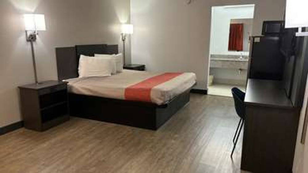 MOTEL 6 MACCLENNY FL 2