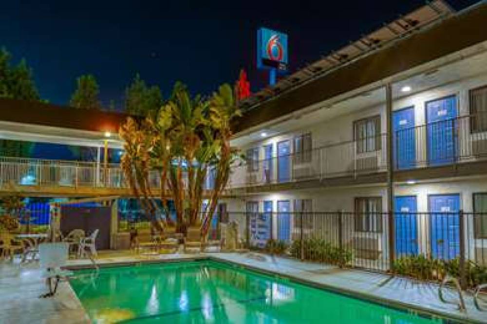 MOTEL 6 MERCED NORTH 5