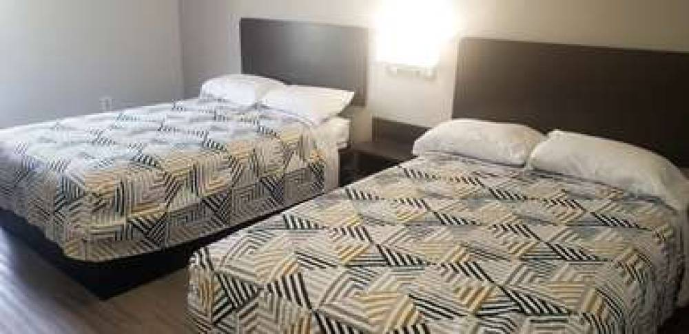 MOTEL 6 MOBILE  AL  AIRPORT BLVD 5