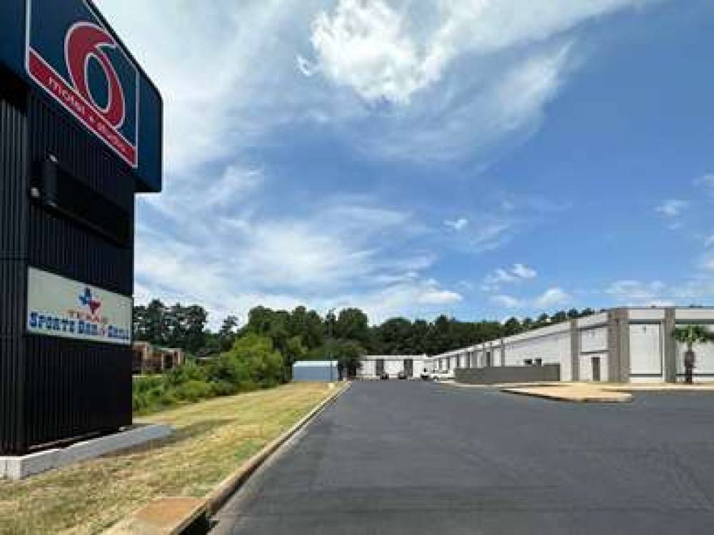MOTEL 6 NACOGDOCHES, TX  SFA 6