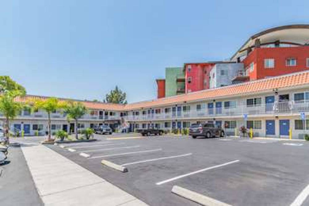 MOTEL 6 NATIONAL CITY CA 1