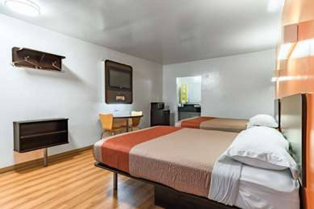 MOTEL 6 NATIONAL CITY CA 3