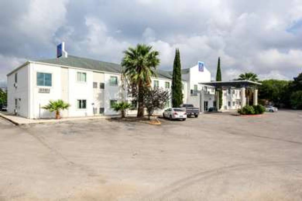 Motel 6 New Braunfels 2