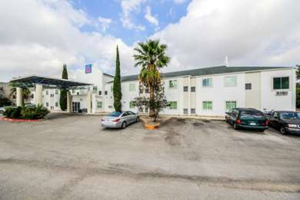 Motel 6 New Braunfels 3