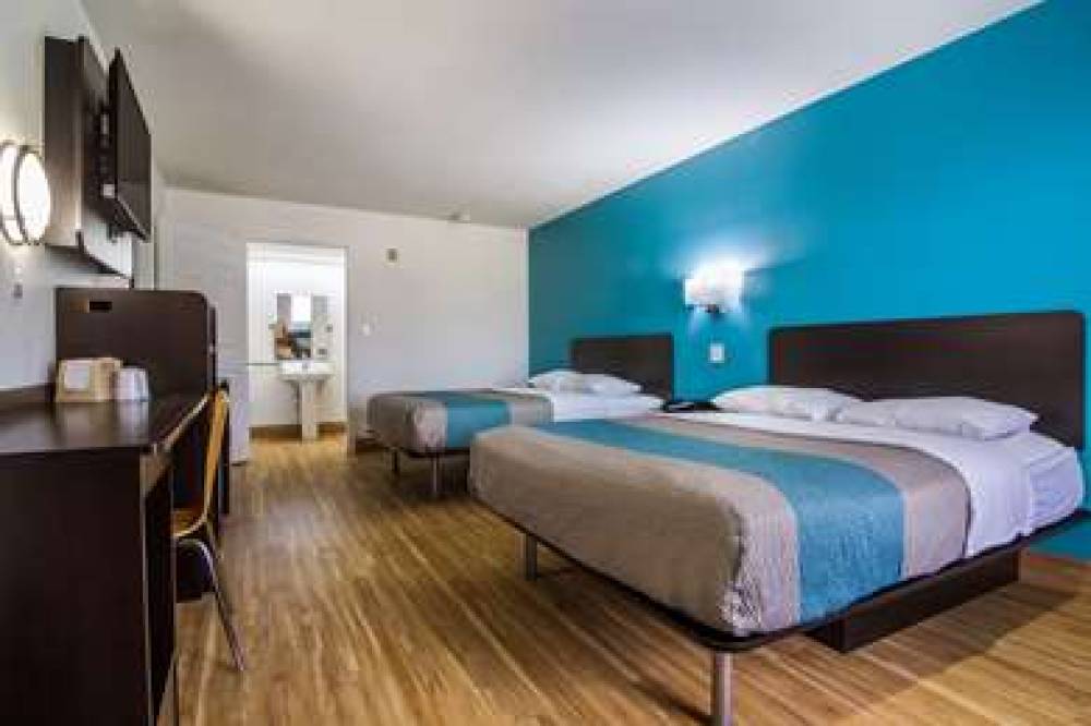 Motel 6 Pensacola-NAS 10