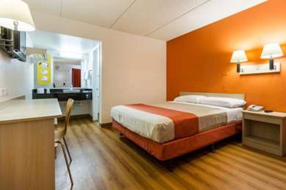 Motel 6 Phoenix Temp-Priest Dr 6