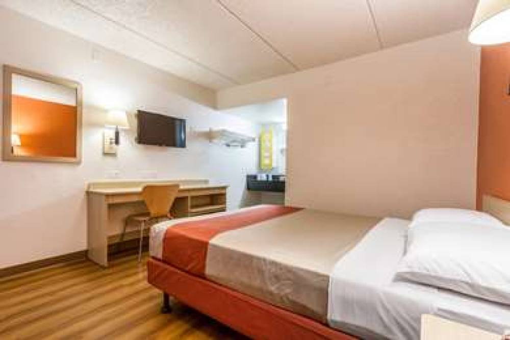 Motel 6 Phoenix Temp-Priest Dr 7