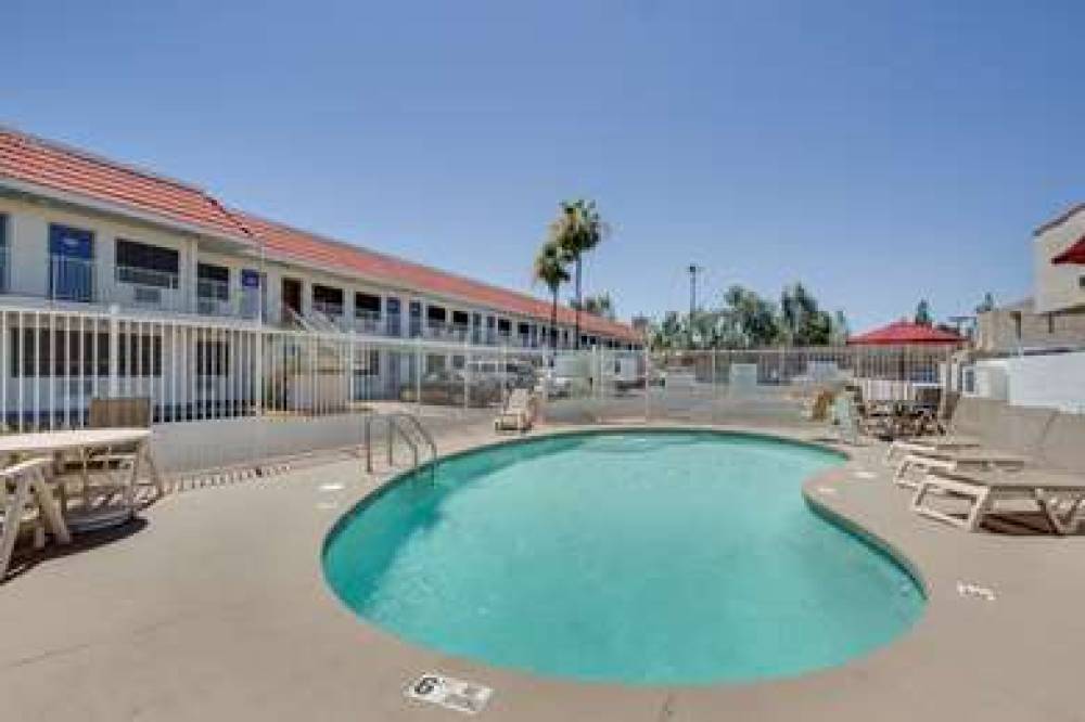 MOTEL 6 PHOENIX TEMPE   BROADWAY   2