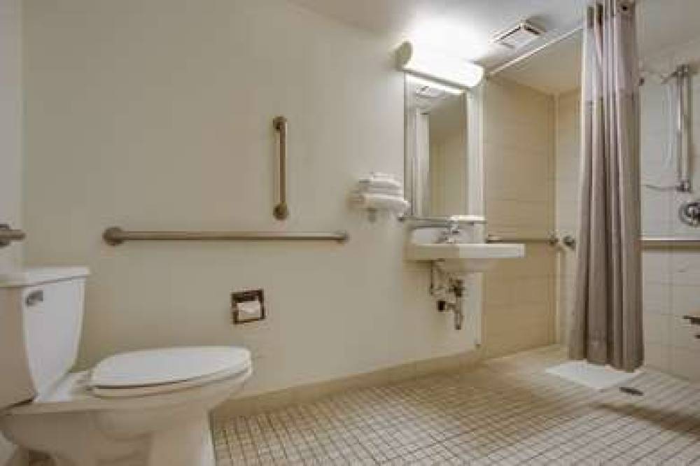 MOTEL 6 PHOENIX TEMPE   BROADWAY   10