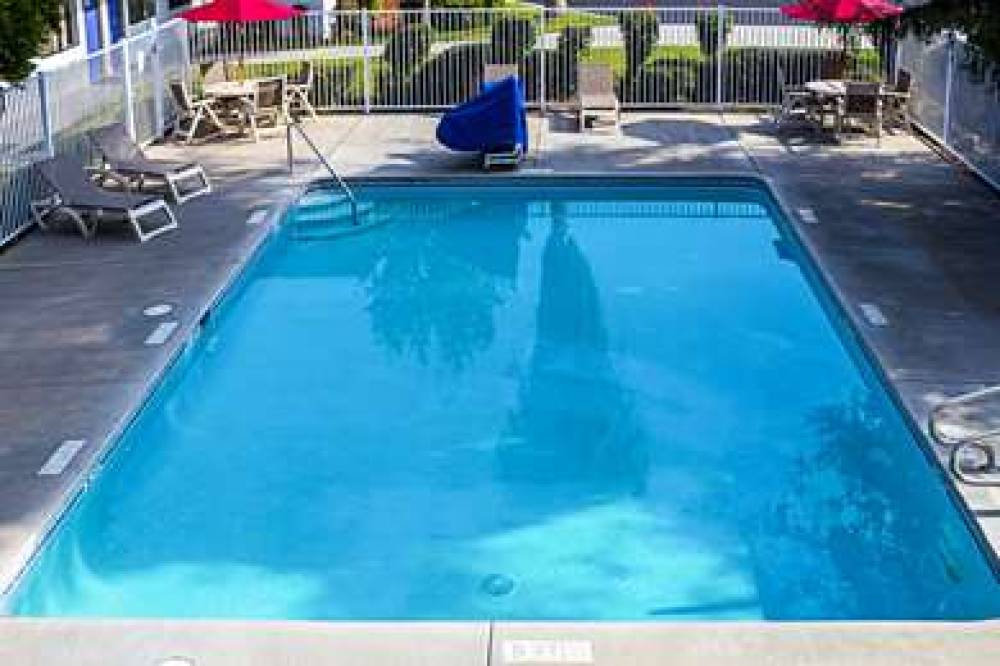 MOTEL 6 PORTERVILLE 6