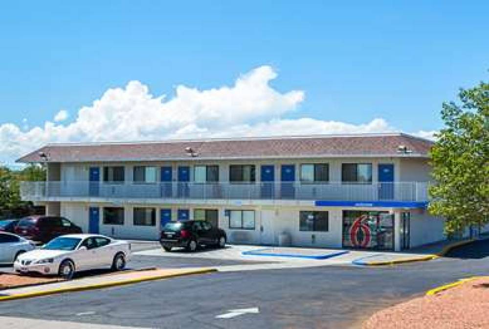 MOTEL 6 PUEBLO I-25 4