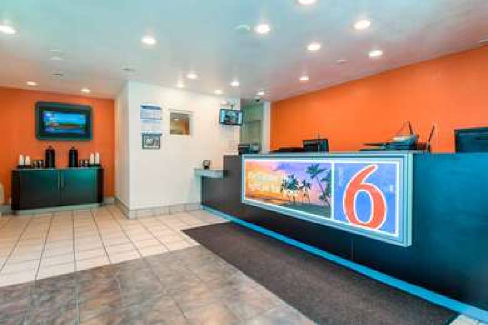 Motel 6 San Diego-Hotel Circle 2