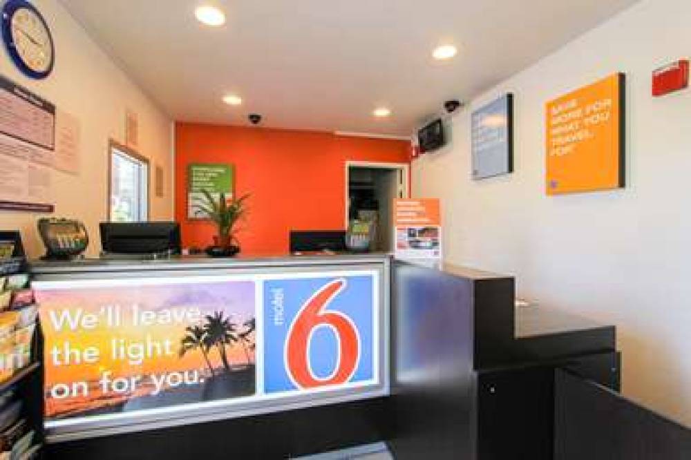 Motel 6 San Diego La Mesa 2