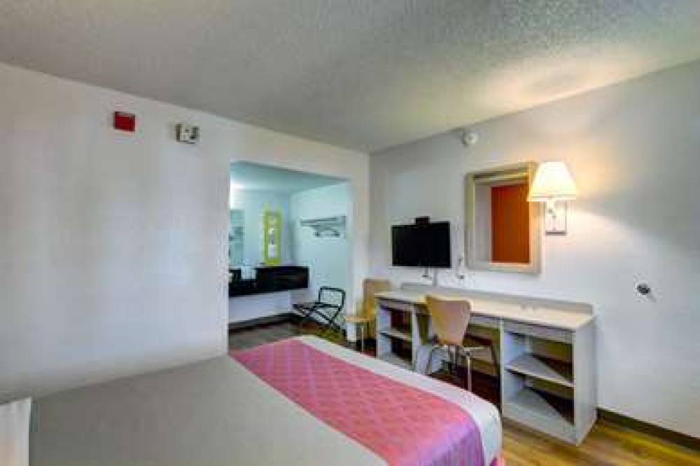 Motel 6 San Diego La Mesa 7