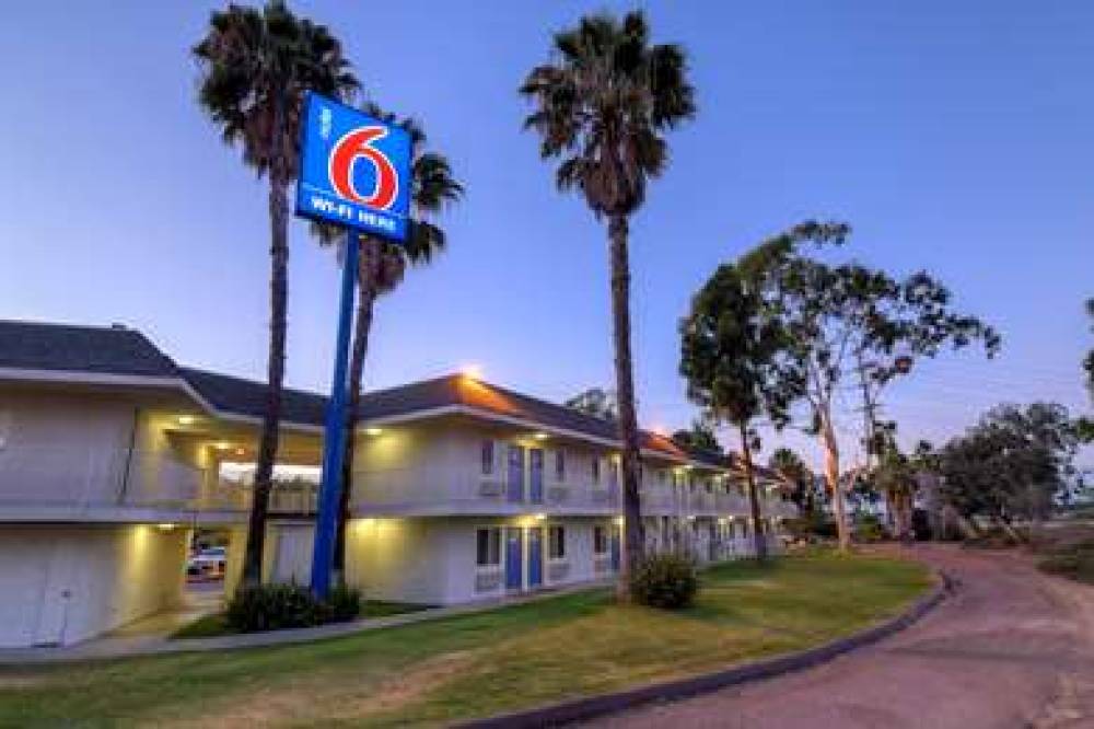 Motel 6 San Diego North 4