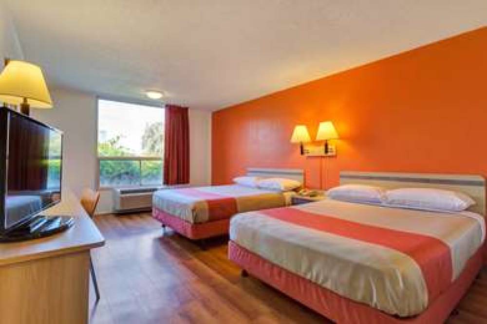 Motel 6 San Francisco Belmont 5