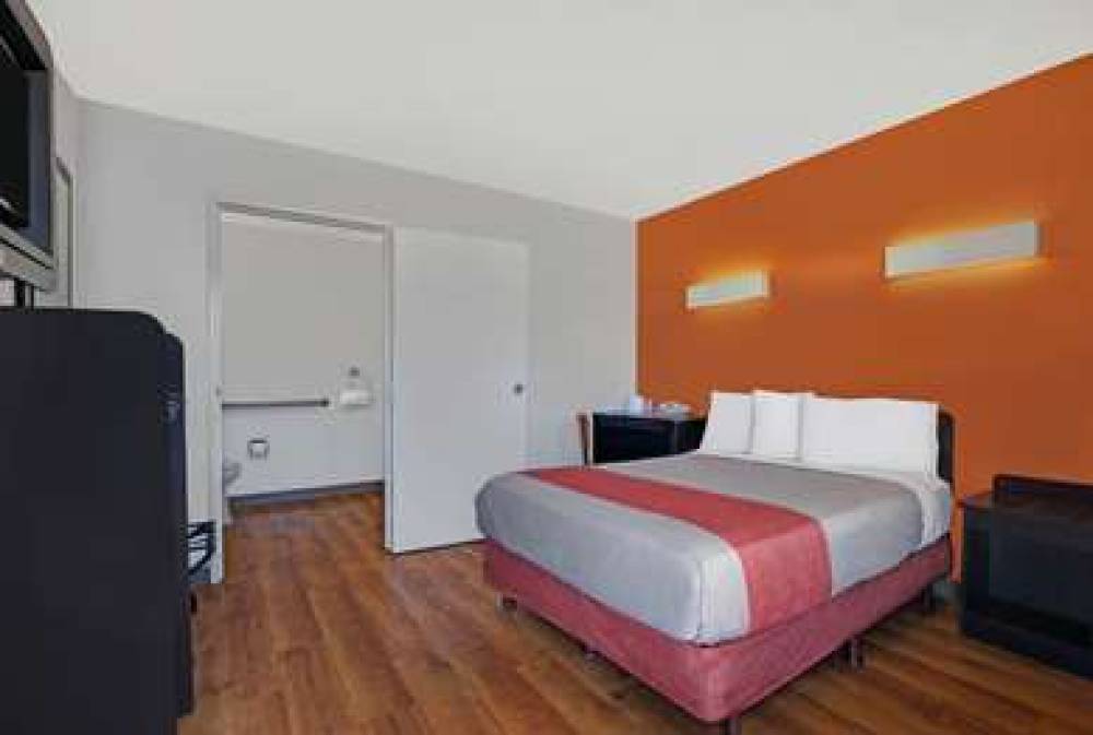 MOTEL 6 SAN JOSE AIRPORT 5