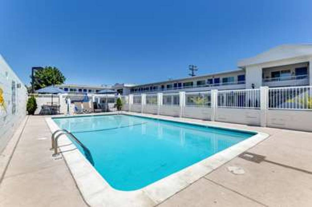Motel 6 San Jose Convention Center 9