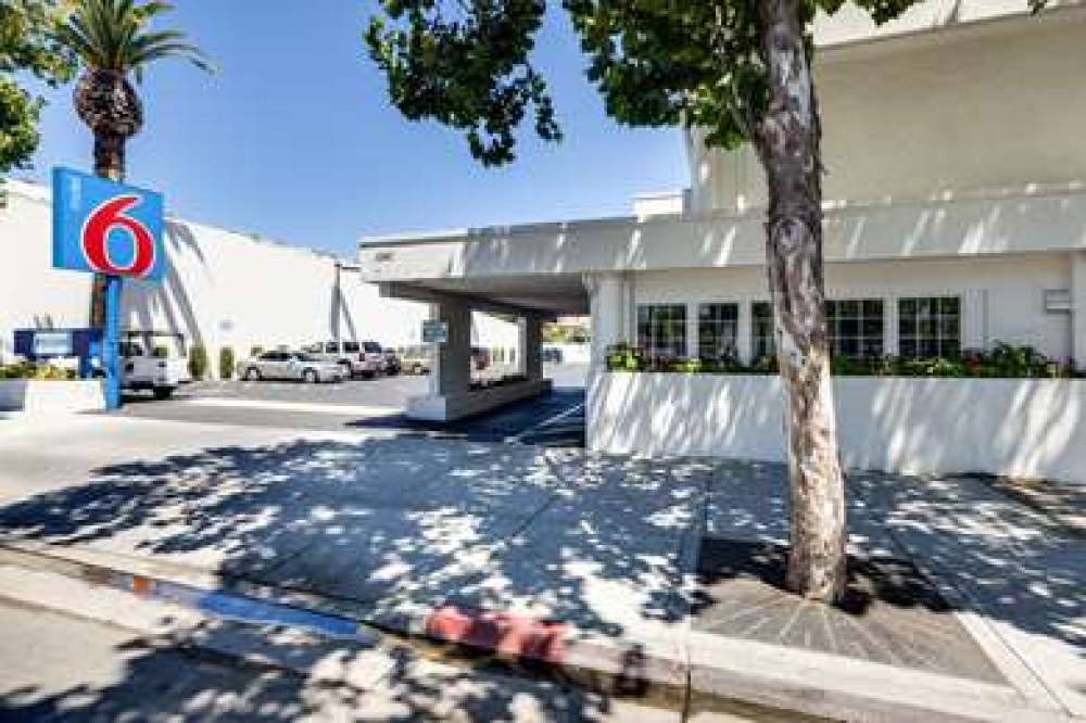Motel 6 San Jose Convention Center 3
