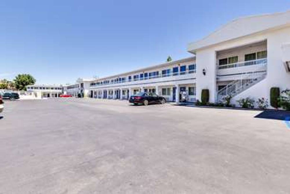 Motel 6 San Jose Convention Center 7