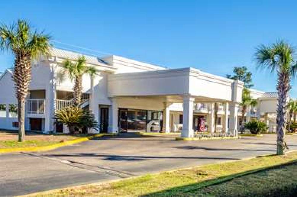 MOTEL 6 SARALAND AL 8