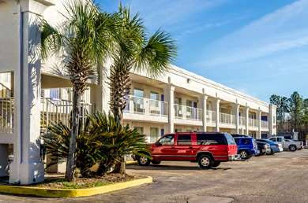 MOTEL 6 SARALAND AL 5