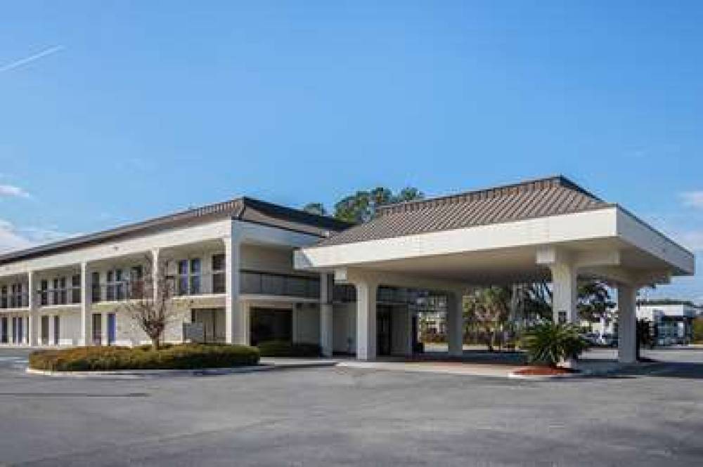 MOTEL 6 SAVANNAH MIDTOWN 1