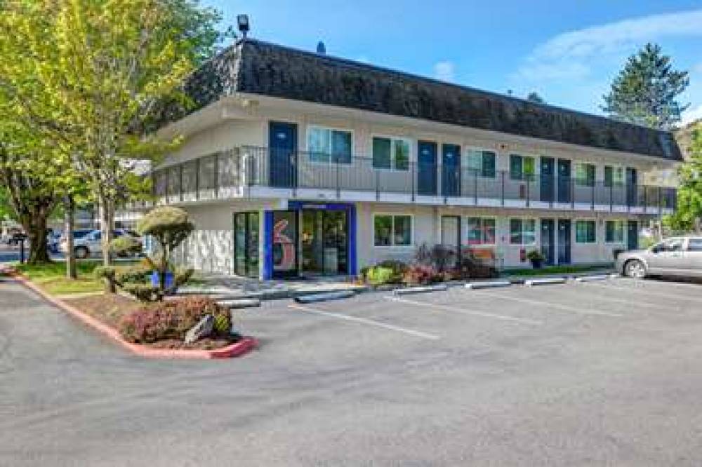 Motel 6 Seattle East Issaquah