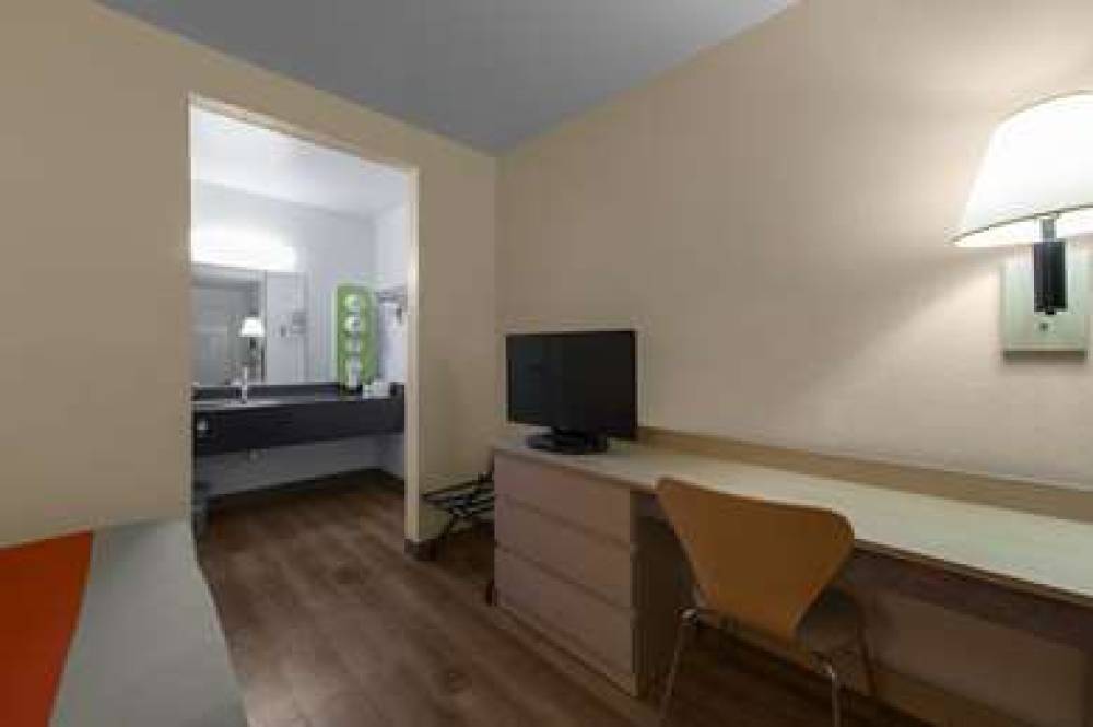 MOTEL 6 ST. JOSEPH 6