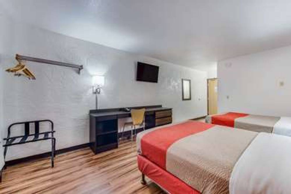 MOTEL 6 ST PAUL I-94 10