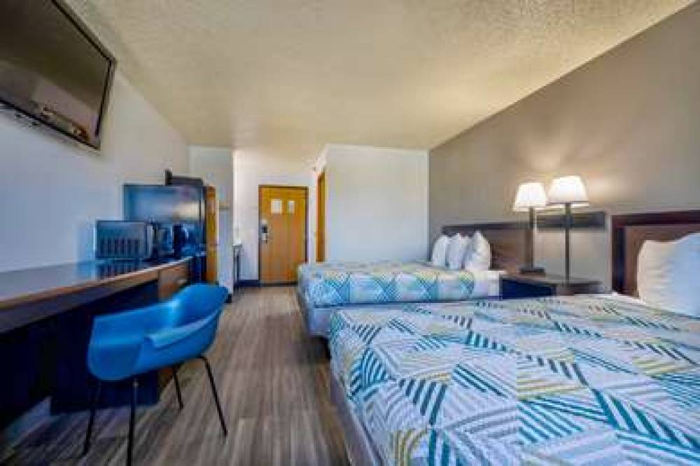 MOTEL 6 STUART IA 2