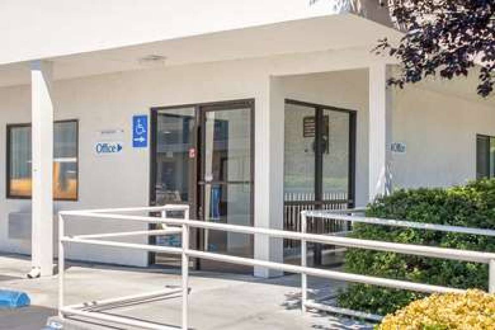 Motel 6 Ukiah