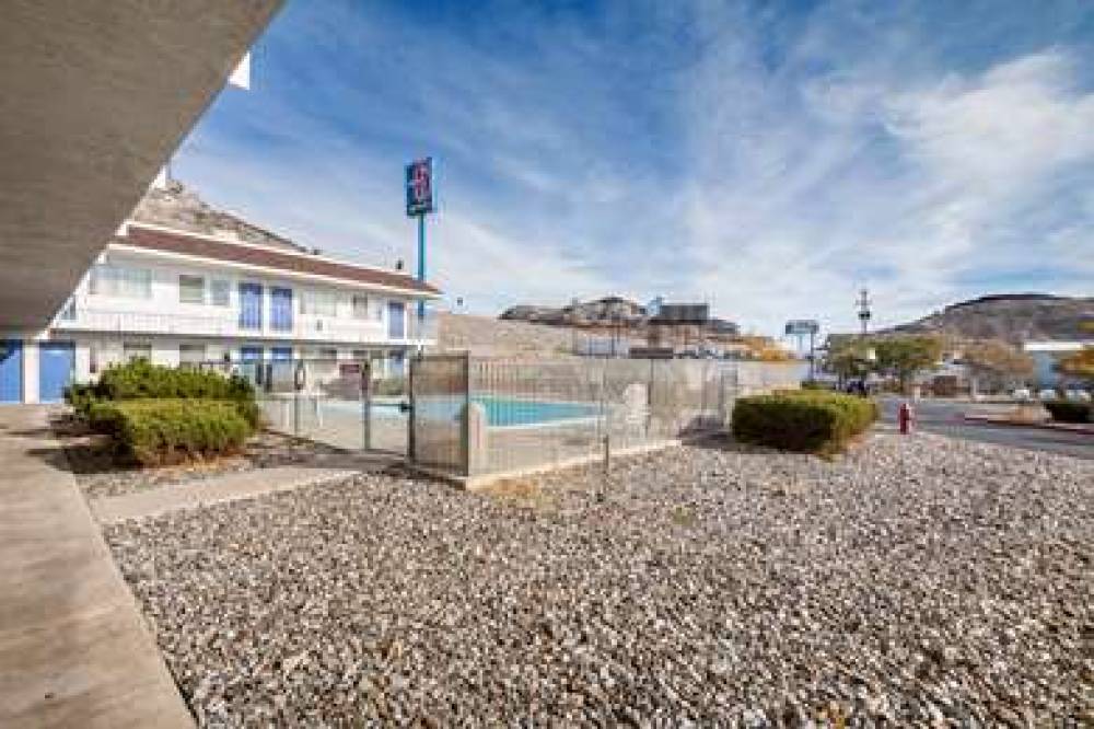 Motel 6 Wendover Ut 10