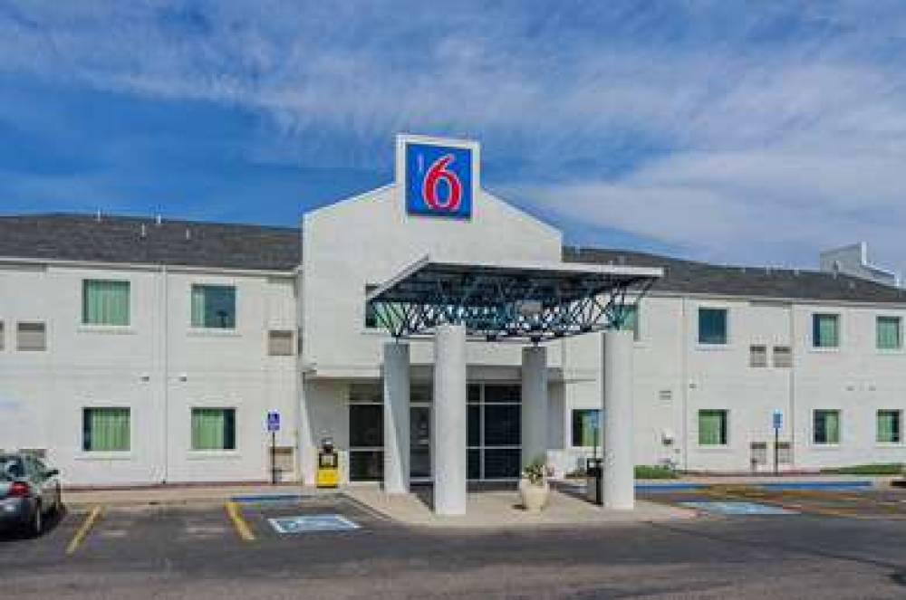Motel 6 Wheatland, WY 3